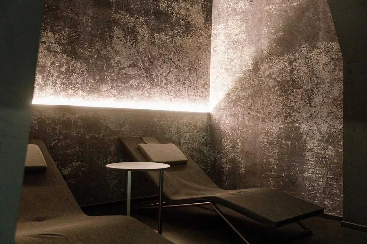 ** Hotel Deville & Spa Costermano Italy